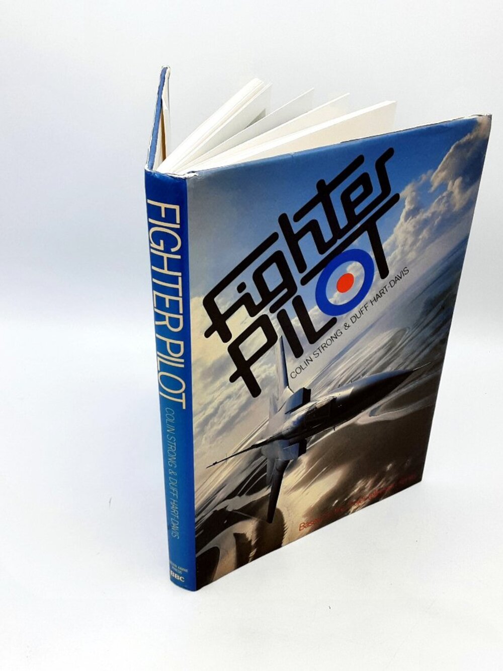 Fighter Pilot COLIN STRONG AND DUFF HART-DAVIS 1981 HBDJ 2nd Printing